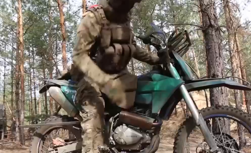 Руски војнички мотоцикл